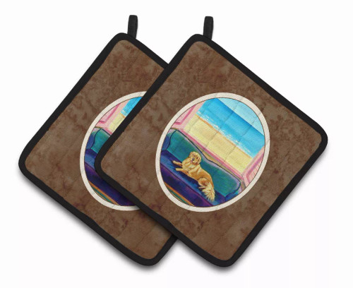 Dog on Pair of Pot Holders - S000213B001695P069320V044