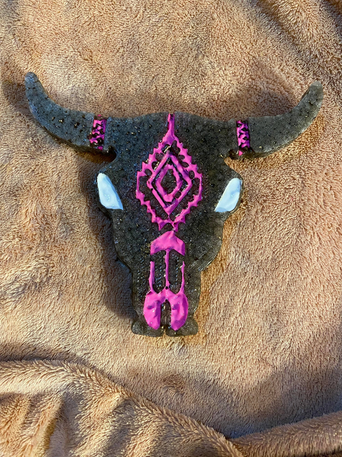 BIG BULL SKULL - S002021B002418P000093V007