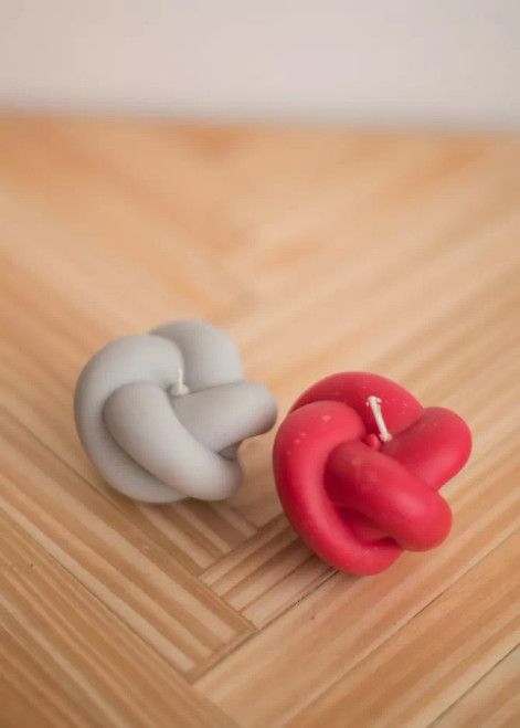Knot Candle Collection