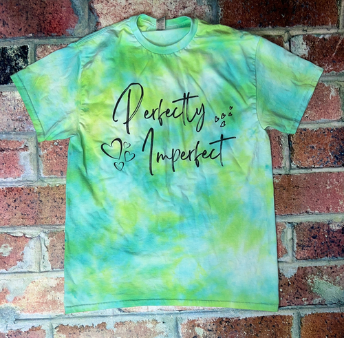 Perfectly Imperfect Tie Dye Graphic Tee - TheBlendedOwl001141