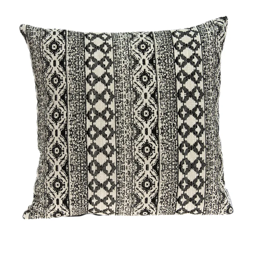 Parkland Collection Kanta Beige Throw Pillow