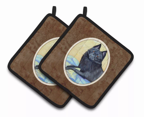 Dog on Pair of Pot Holders - S000213B001695P069321V003