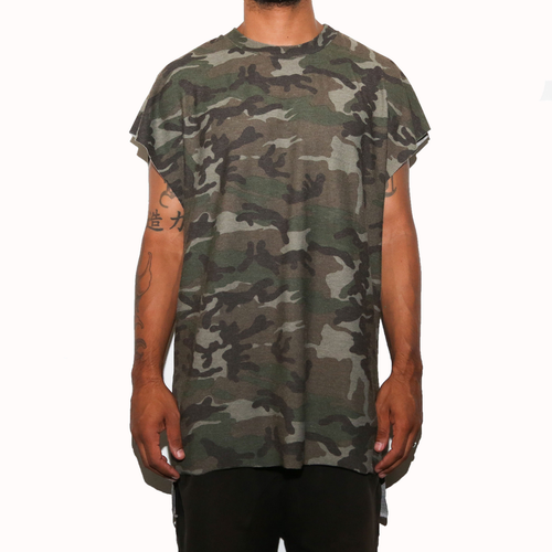 CAMO CUTOFF TEE