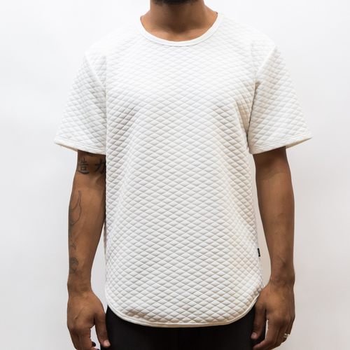 QUILTED SCALLOP TEE- WHITE