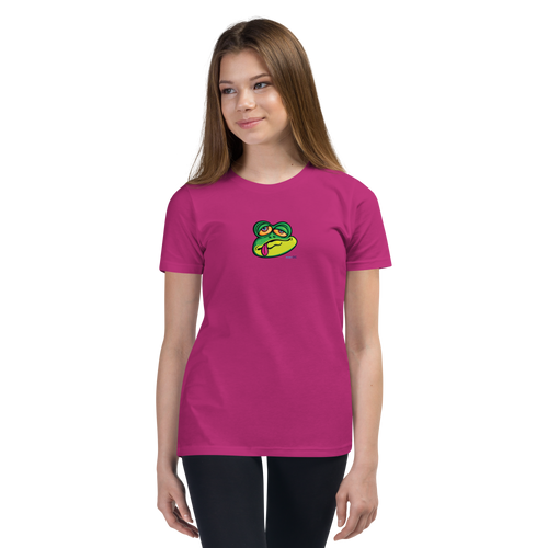 Kid wearing a berry-pink tee featuring an illustration of a frog