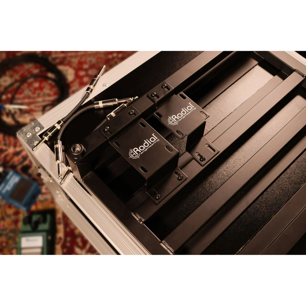 Radial TrainTrack DI Pedalboard Mount for Radial Highline and Select Radial DI Boxes