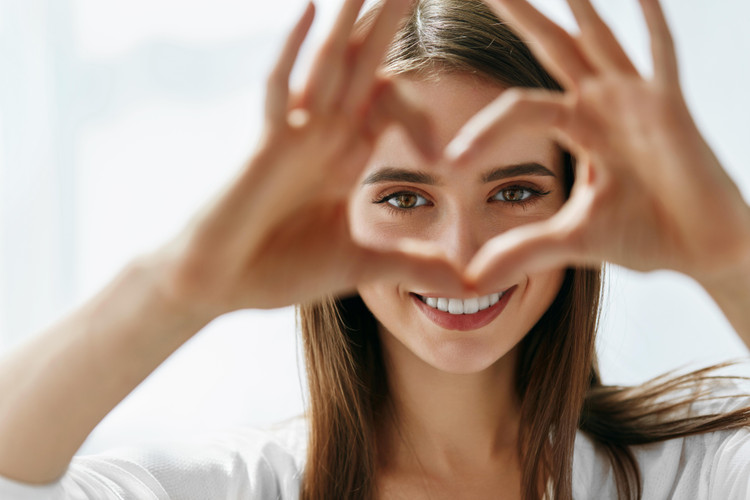 Foods with Super Nutrients You Need for Eye Health