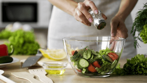 5 Substitutes for the Salt Lover
