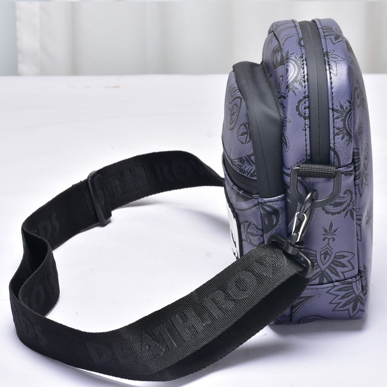 Death Row Records - Tha Essentials - Smell-Proof Crossbody Bag 