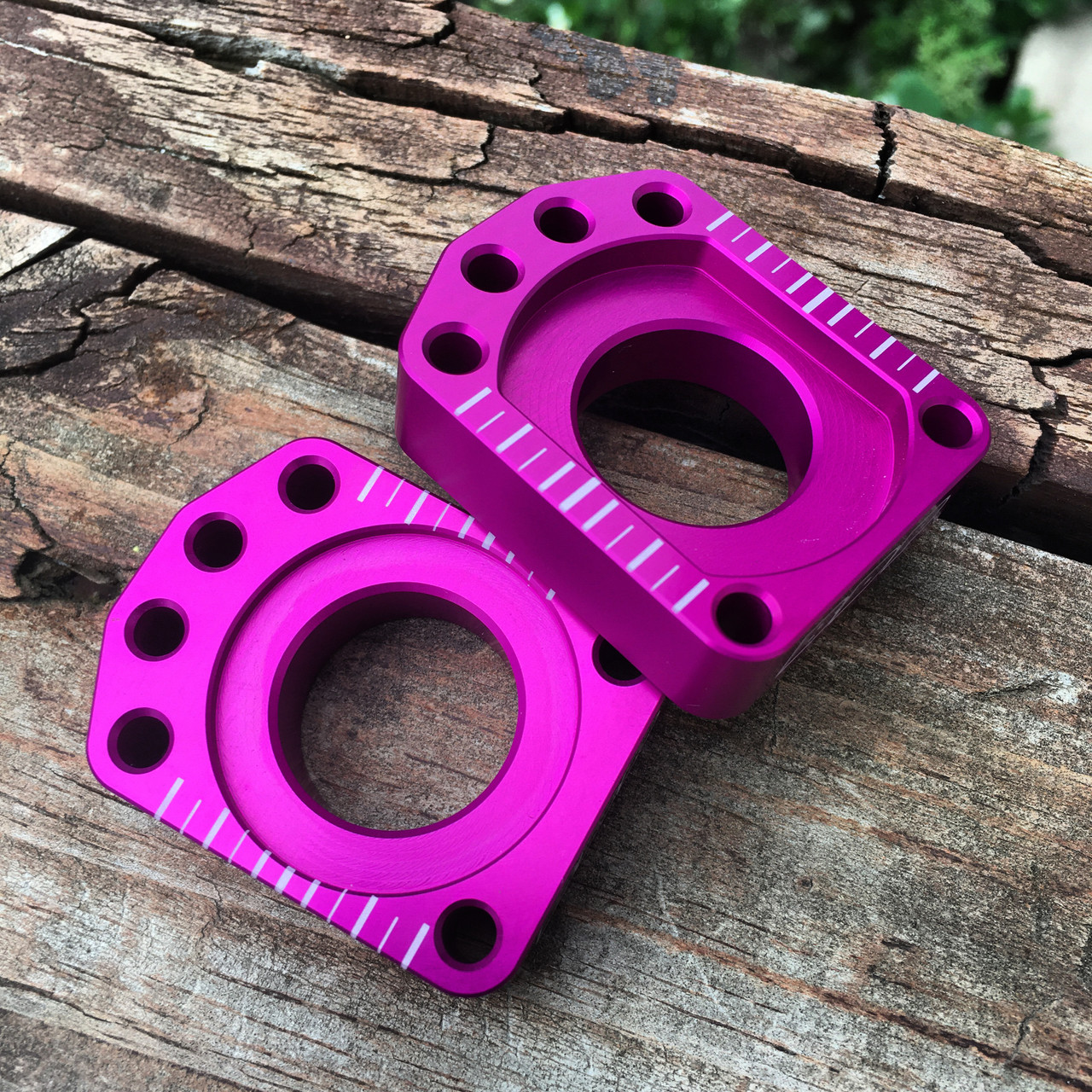 YZ 125/250 (2 stroke) 2002-2021 Axle Block Psychedelic Purple