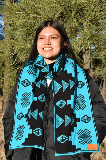 Broken Arrows Scarf