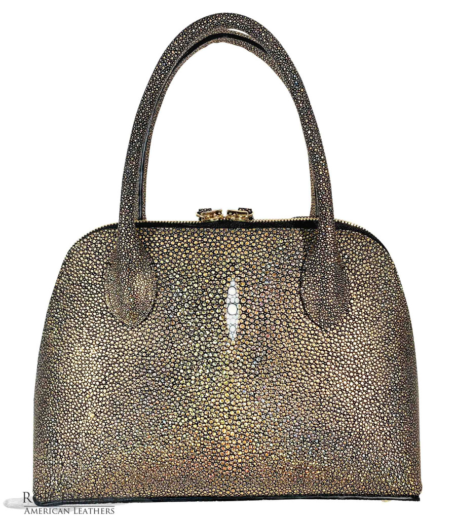 Example of products made from skins from this dye lot 