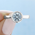 1 ct Round Bezel Solitaire Platinum Engagement Ring (SO49-PL)