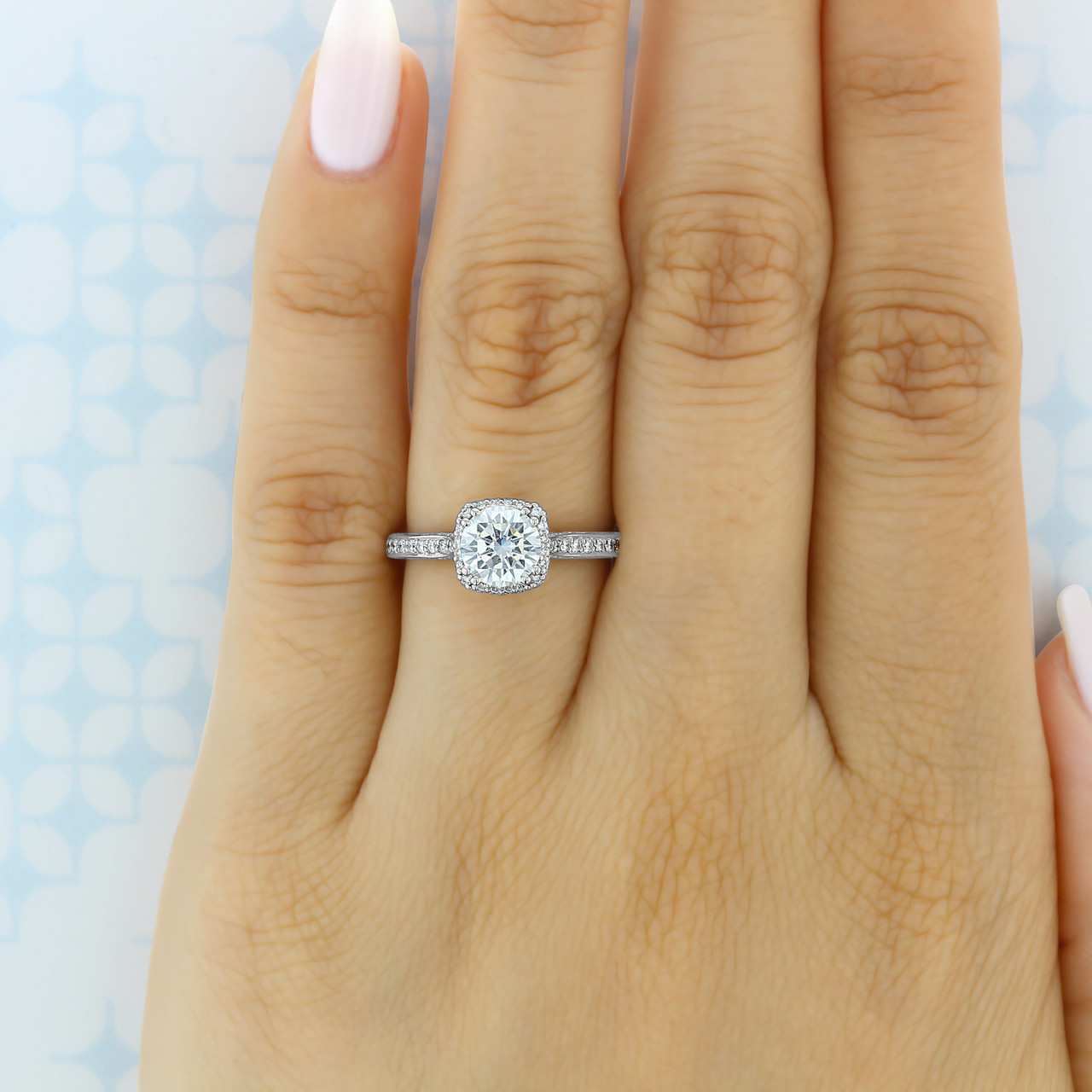 Tacori Dantela Engagement Ring Icing On The Ring 2620RDSMP
