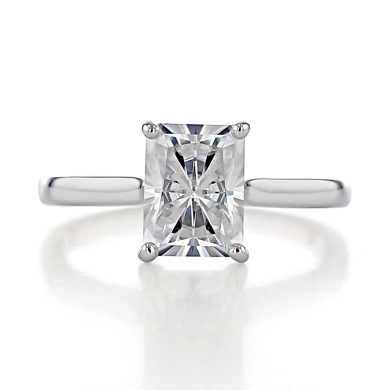 Round Solitaire Engagement Ring