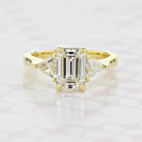 2.10 ct Emerald Shape Lab Cultivated Diamond Three-Stone Yellow Gold Engagement Ring (2006259)