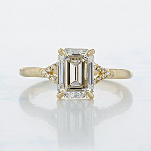 1.60 ct Emerald Shape Lab Cultivated Diamond Micro-Prong Yellow Gold Engagement Ring (2006684)
