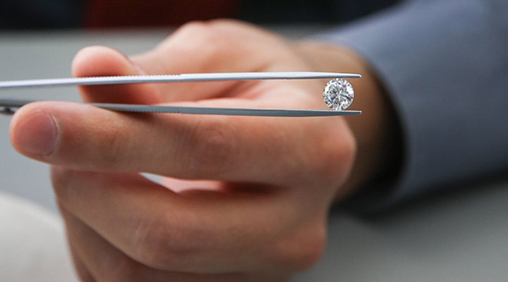 diamond-price-guide-for-engagement-rings
