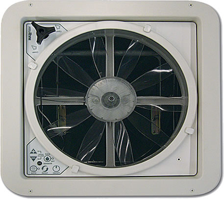 MAXXFAN Deluxe 6200K RV換気扇 本体 Maxxfan 6200k Deluxe Roof Vent | SolarTown.com