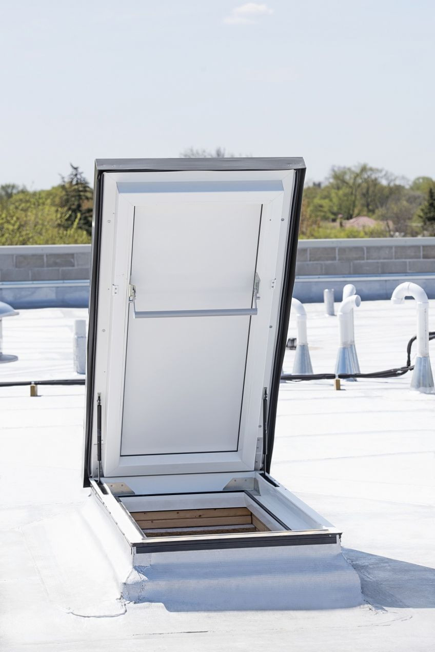 Fakro DRL 27.5x61.5 Flat Roof Access Hatch | SolarTown.com