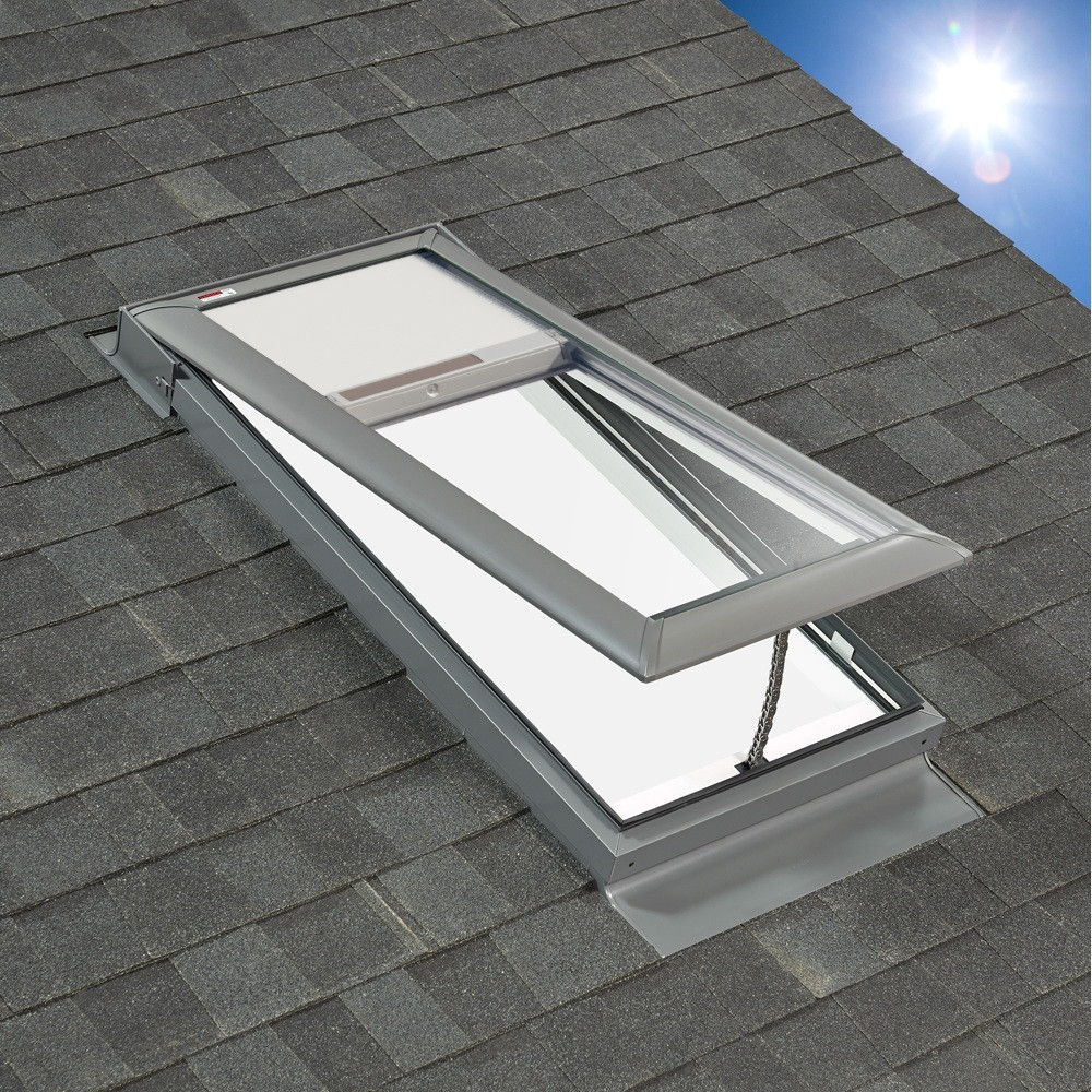 VELUX VSE S06 Electric Venting Deck Mount Skylight | SolarTown.com