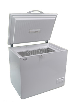 SunDanzer DCF165 - 5.6 cu. ft. 159 Liter 12/24 VDC Freezer