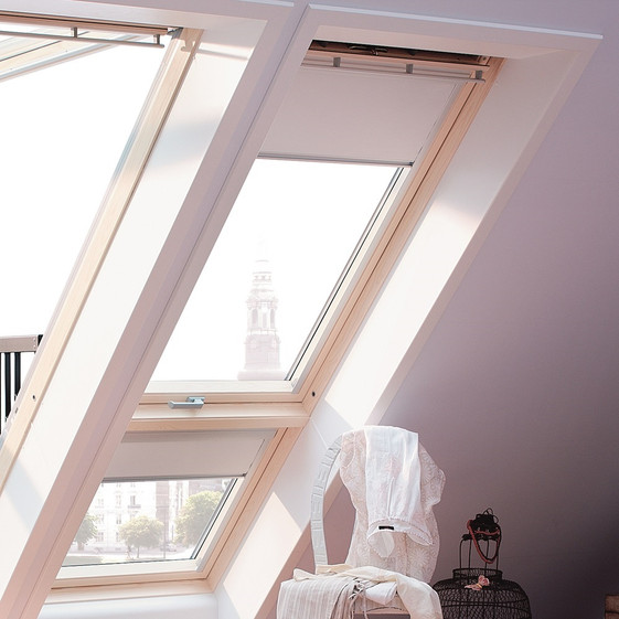 VELUX FHC Manual White Room Darkening Shade