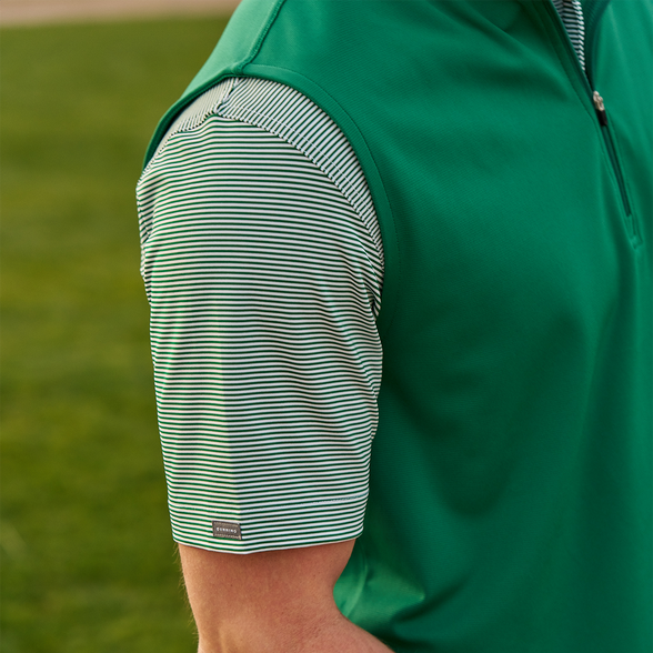 CLUBHOUSE GREEN/WHITE || SIDE DETAIL