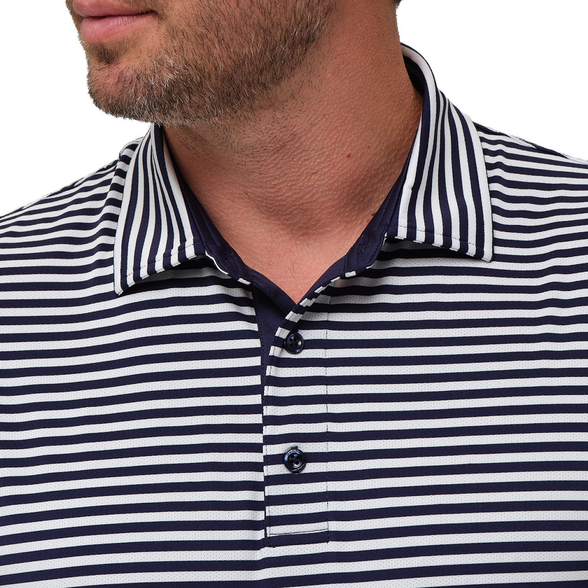 NIGHT SKY/WHITE || FRONT MODEL DETAIL