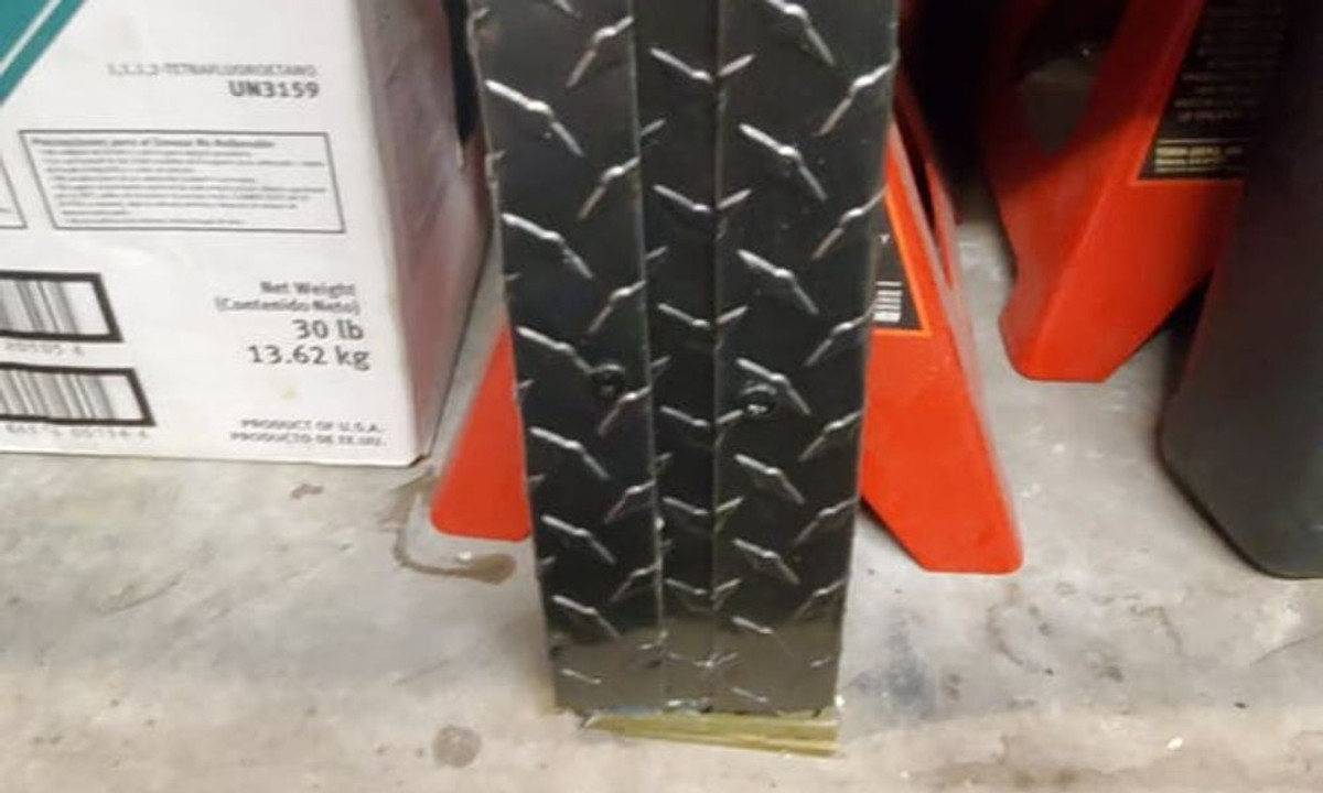 3 Reasons To Choose Diamond Plate Corner Guards