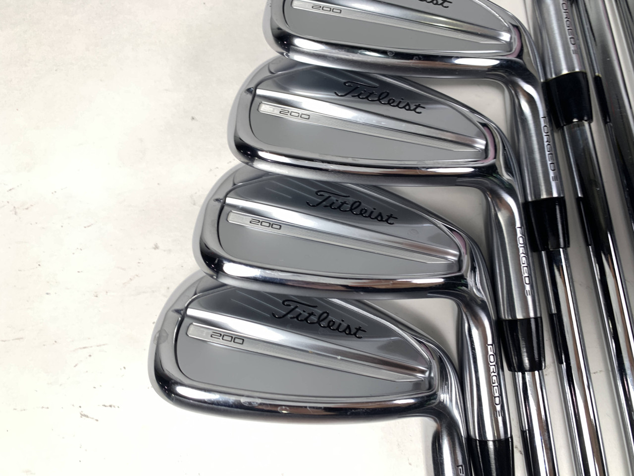 Titleist T200 2023 Iron Set 5-PW+GW True Temper AMT R300 Black