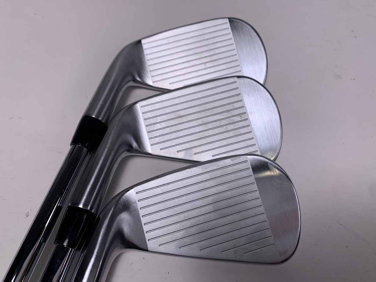 Titleist T200 2023 Iron Set 5-PW+GW True Temper AMT R300 Black
