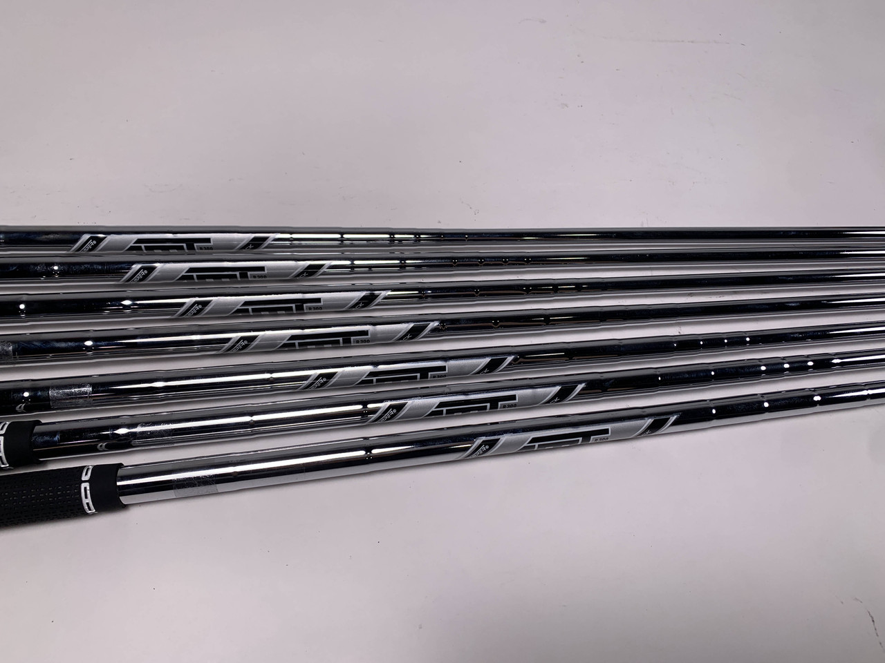 Titleist T200 2023 Iron Set 5-PW+GW True Temper AMT R300 Black