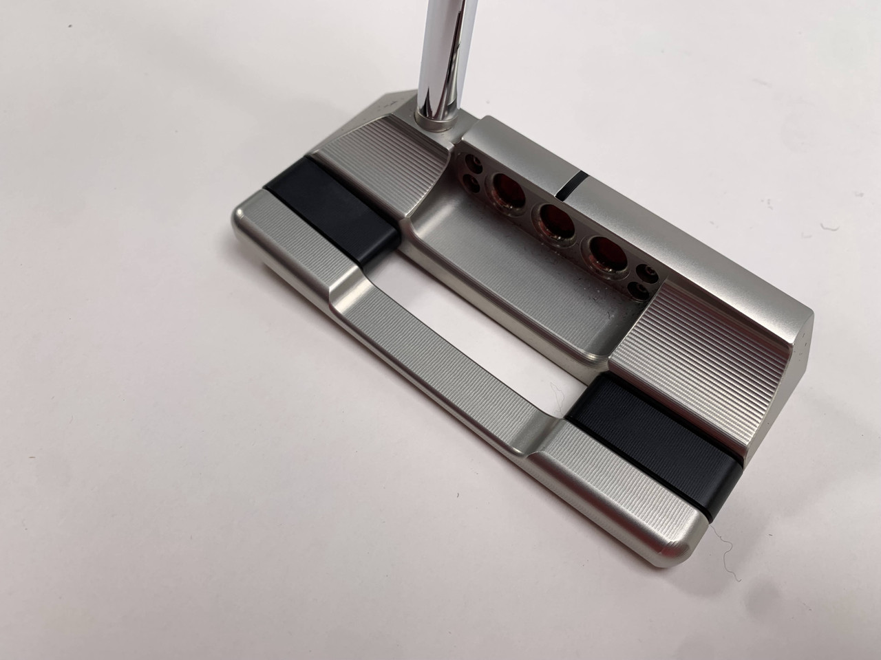 2025スタジオスタイルSquareback 35インチ Scotty Cameron Studio Style Squareback 2025 Putter 35