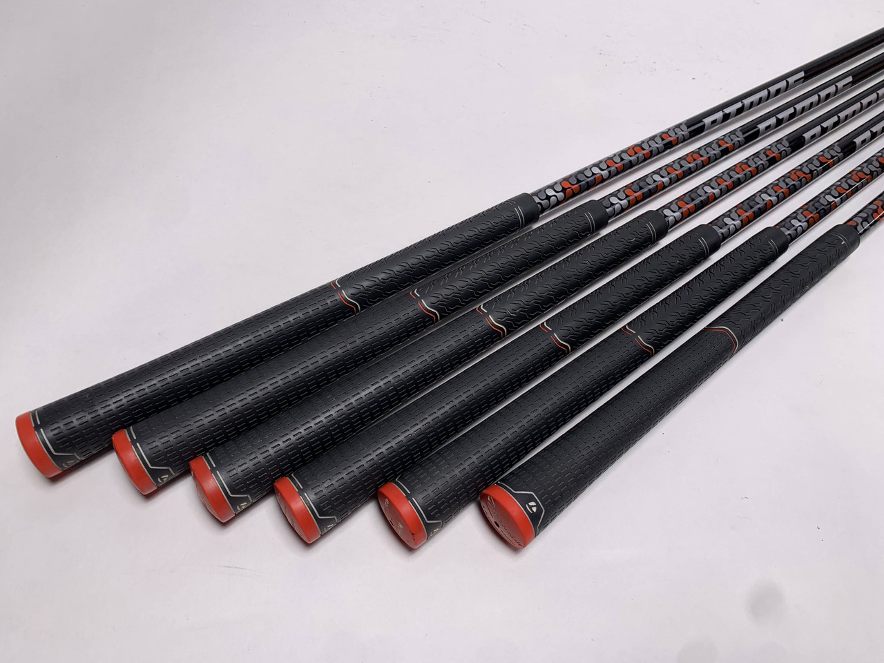 TaylorMade M6 Iron Set 6-PW+AW Fujikura Atmos Red 6R Regular