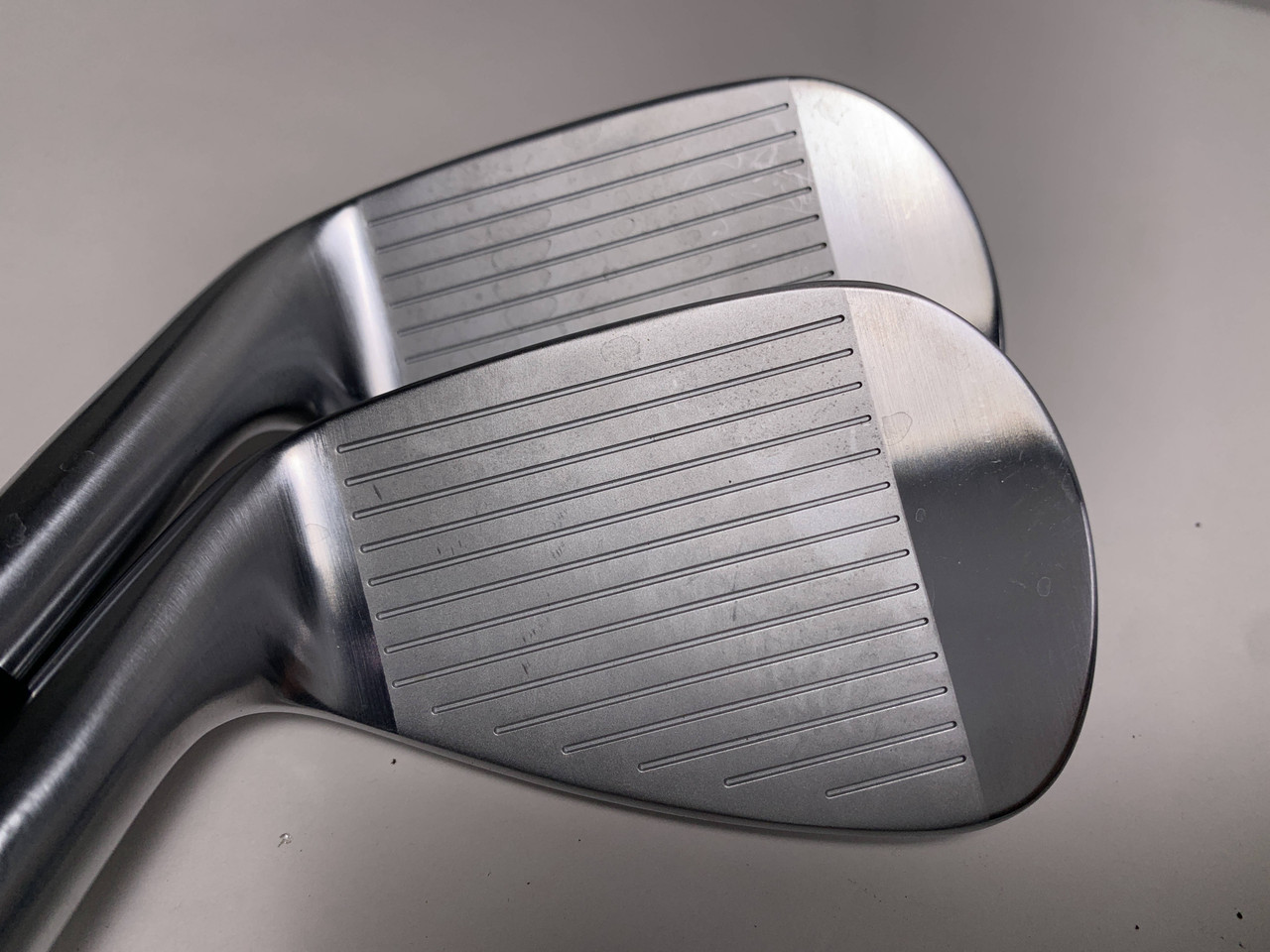 Titleist T200 2023 Iron Set 5-PW+GW True Temper AMT R300 Black