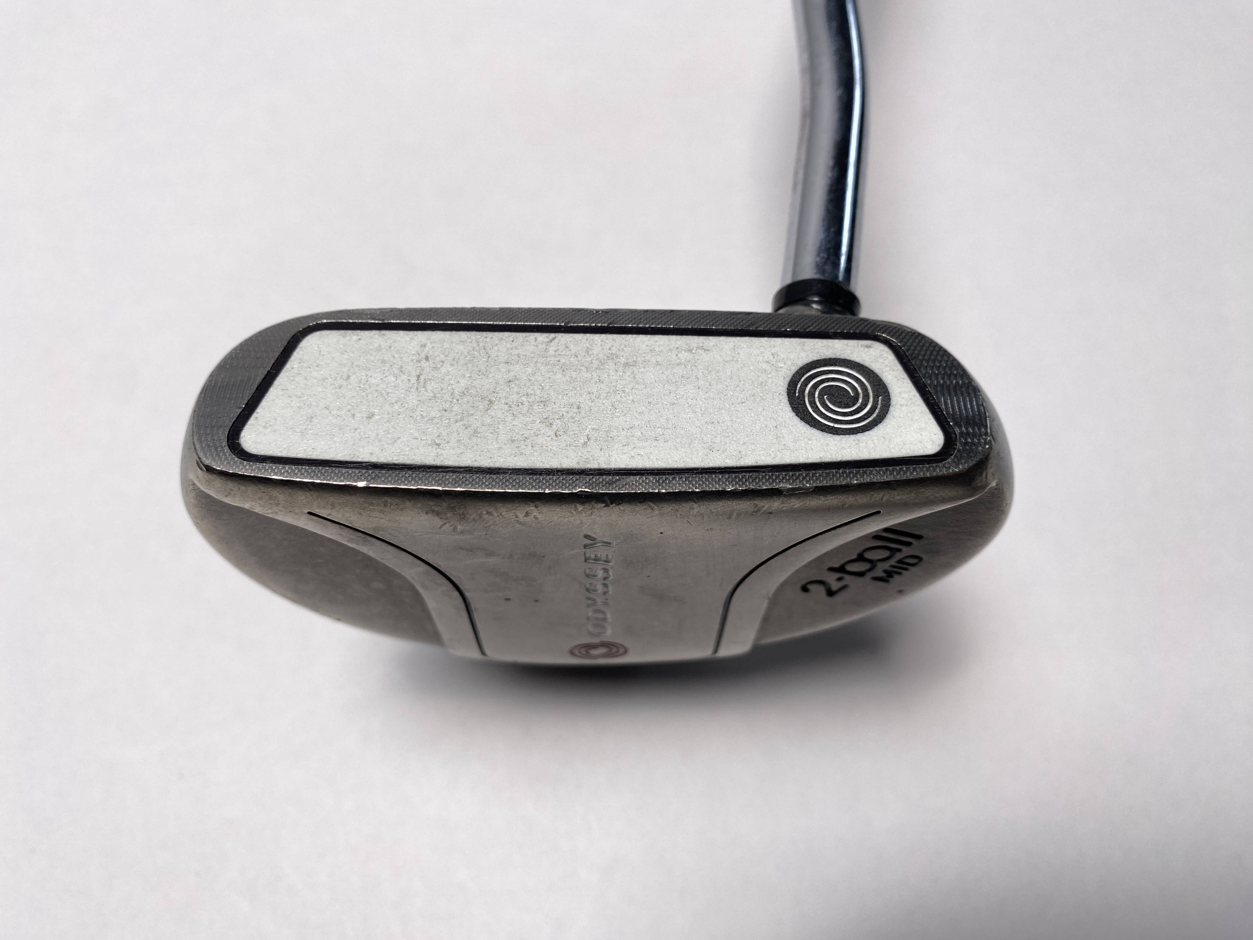 Odyssey White Ice 2-Ball Mid Putter 41