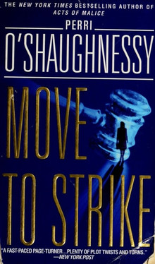 Move to Strike: A Novel (Nina Reilly)