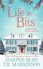 Life in Bits : A Lesbian Christmas Romance