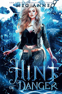 Hint Of Danger (Undercover Magic) Hint Of Danger (Undercover Magic)