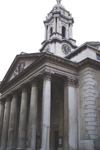 Tras La Oscuridad (Spanish Edition)