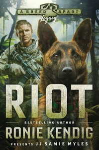 Riot : A Breed Apart Novel LARGE PRINT EDITION