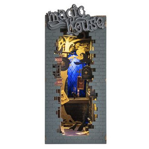 Magic House Book Nook