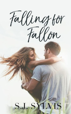 Falling for Fallon (Oak Hill Series)