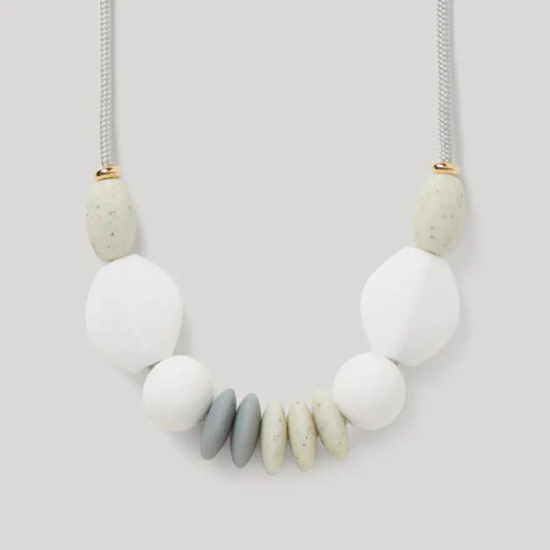 Moonlight Signature Teething Necklace | January Moon