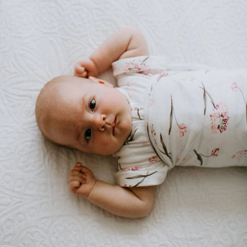  Transitional Swaddle | Clustered Flowers | embe