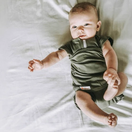  Transitional Swaddle Wrap | Moss | embe