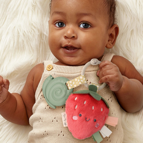  Itzy Pal Infant Toy | Bonnie the Strawberry | Itzy Ritzy