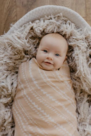 Swaddle Terrain Apricot | Mini Wander