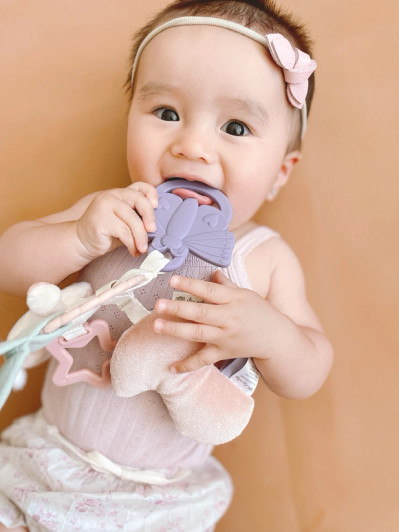 itzy Busy Ring Teething Activity Toy | Pastel  | Itzy Ritzy